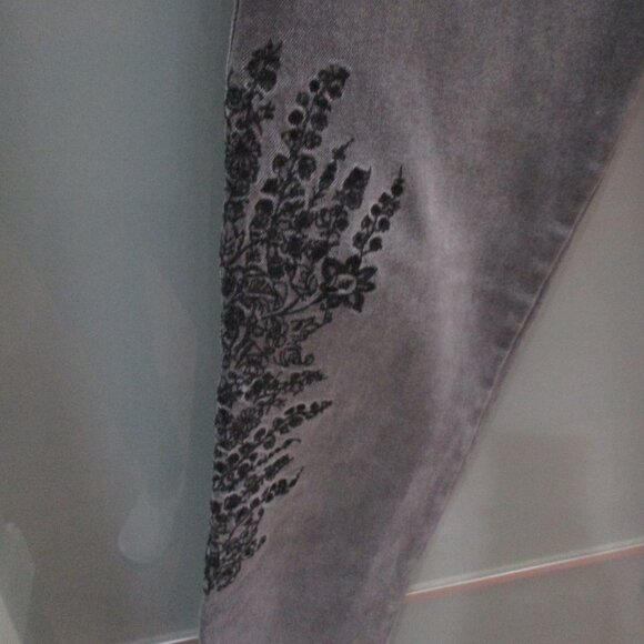 We the Free Free People Embroidered Leg Gray Wash Boho Jeans - Picture 3 of 7